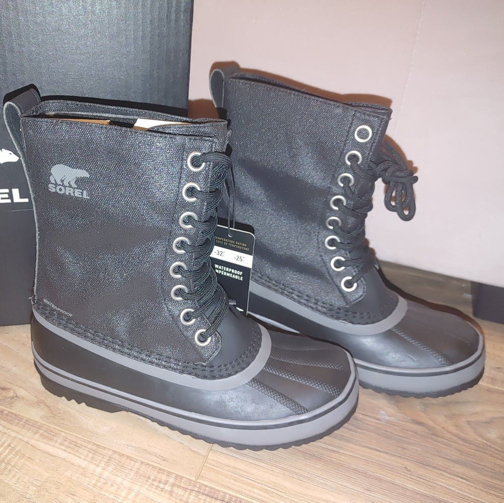 Sorel size 7 boots